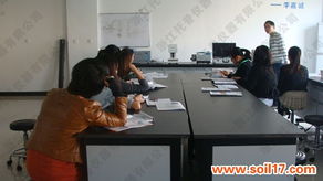 強化產品知識培訓，完善托普服務技能，推動技術交流