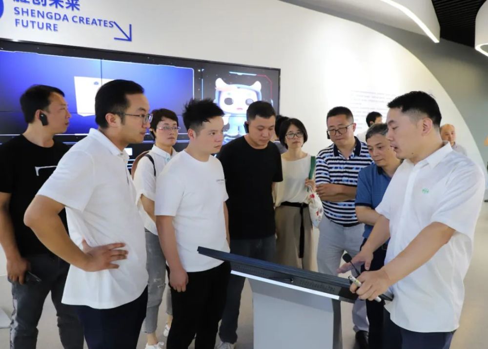 赴杭觀摩智能工廠，助力屯溪工業升級